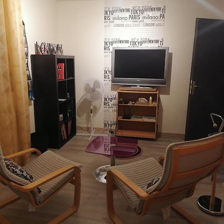 Chambre De L'Oree Du Bois Audeux エクステリア 写真